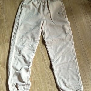 Alo Yoga Accolade Sweatpants
